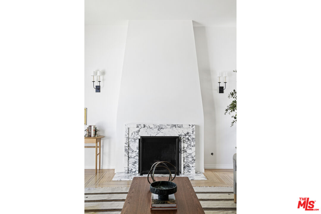 2157 Moreno Drive Los Angeles, CA 90039 - Photo 17 of 75