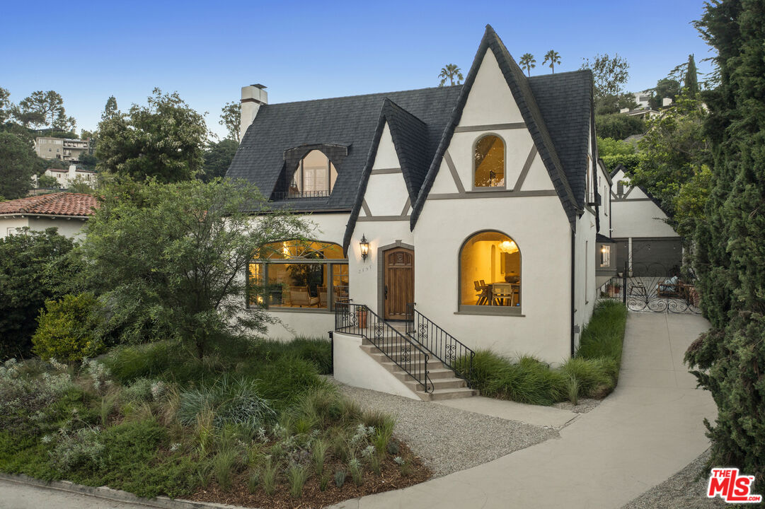 2157 Moreno Drive Los Angeles, CA 90039 - Photo 3 of 75