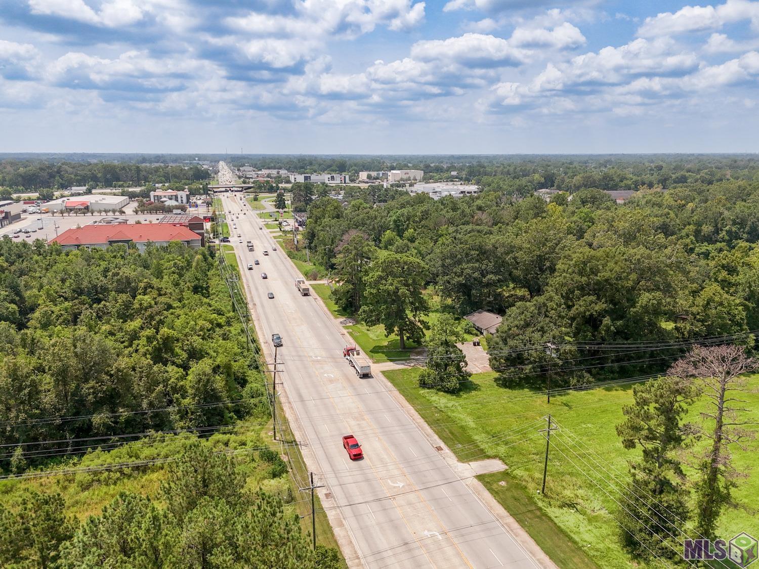 1444 O'Neal Lane Baton Rouge, LA 70816 - Photo 3 of 6