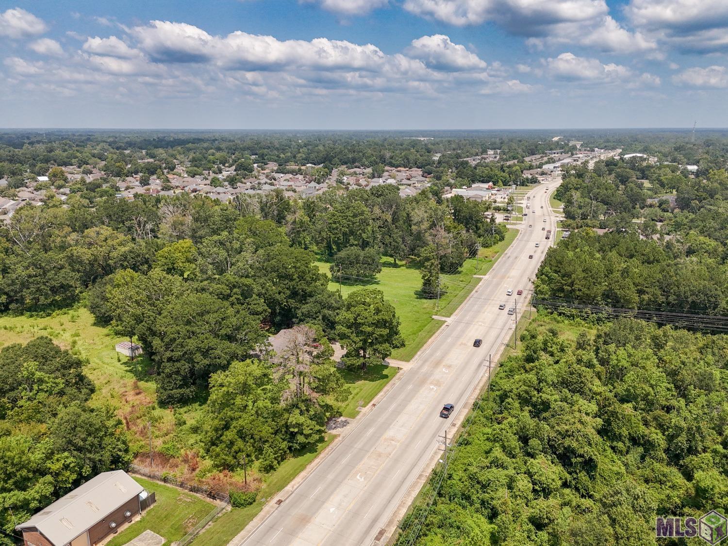 1444 O'Neal Lane Baton Rouge, LA 70816 - Photo 4 of 6