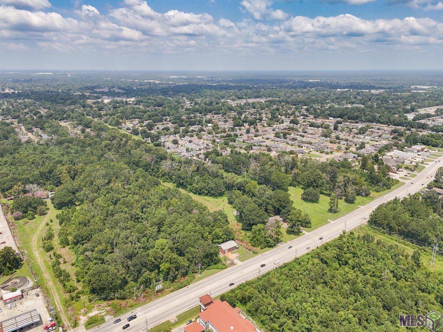 1444 O'Neal Lane Baton Rouge, LA 70816 - Photo 5 of 6