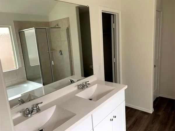 $2,200 | 2444 Larimar Drive, Little Elm, TX 76227