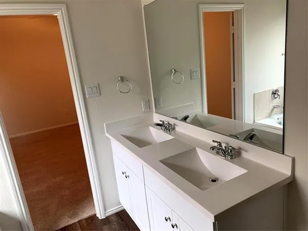 $2,200 | 2444 Larimar Drive, Little Elm, TX 76227