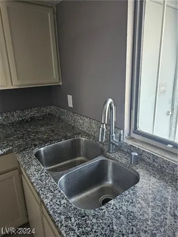 $1,200 | Undisclosed Address, Las Vegas, NV 89156