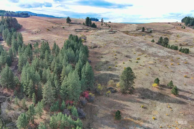 $275,000 | Tbd Tbd Over Yonder Road, Cottonwood, ID 83522