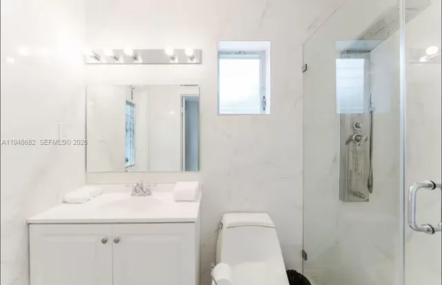 $6,300 | 4017 Monroe Street, Hollywood, FL 33021