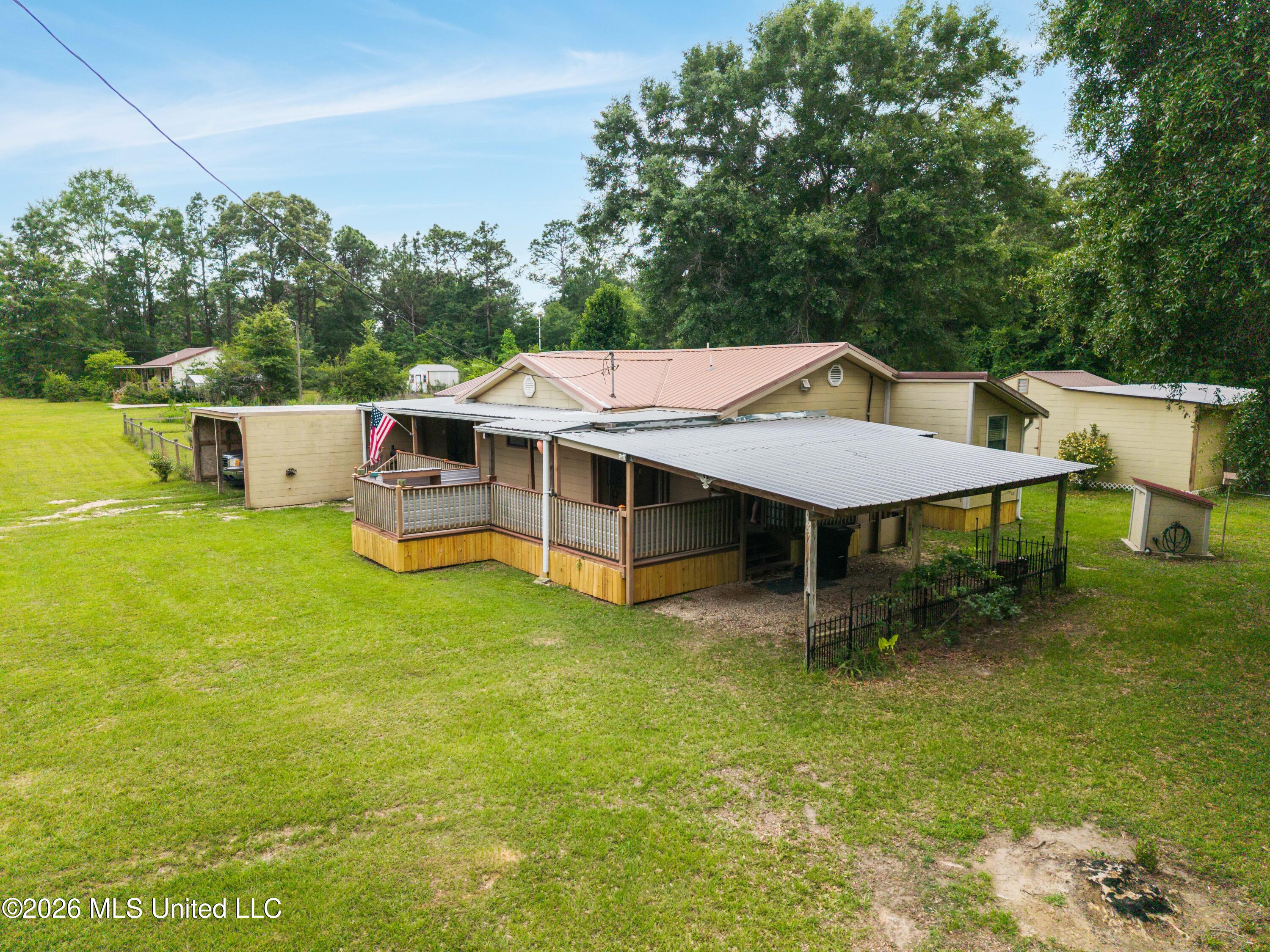 33 Gabe Street Lumberton, MS 39455 - Photo 2 of 47 33_Gabe_Street-42