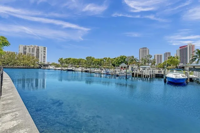 $247,000 | 200 Diplomat Parkway, Unit 423, Hallandale Beach, FL 33009