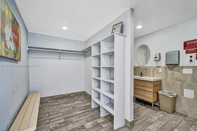 $247,000 | 200 Diplomat Parkway, Unit 423, Hallandale Beach, FL 33009