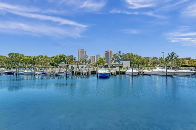 $247,000 | 200 Diplomat Parkway, Unit 423, Hallandale Beach, FL 33009