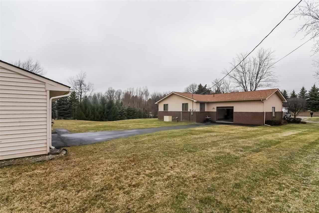 200 Mack Road Leonard, MI 48367 - Photo 31 of 40
