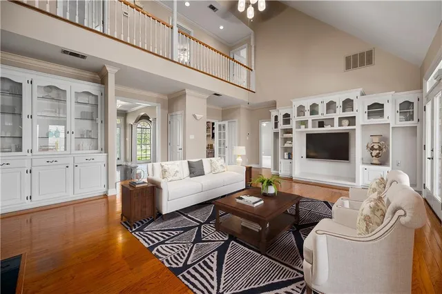 $675,000 | 1524 Palmer Chapel Road, Pineville, LA 71360