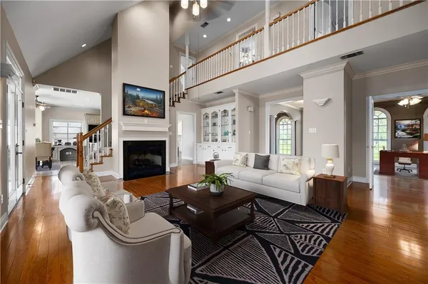 $649,000 | 1524 Palmer Chapel Road, Pineville, LA 71360