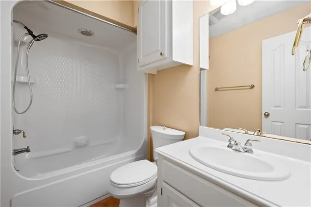 $675,000 | 1524 Palmer Chapel Road, Pineville, LA 71360