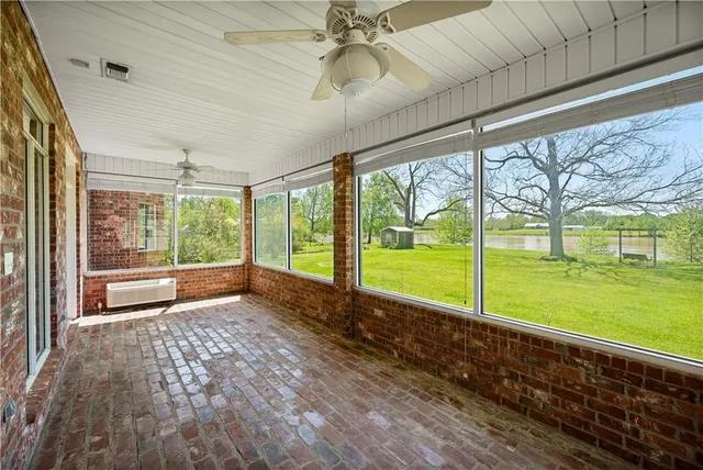 $675,000 | 1524 Palmer Chapel Road, Pineville, LA 71360