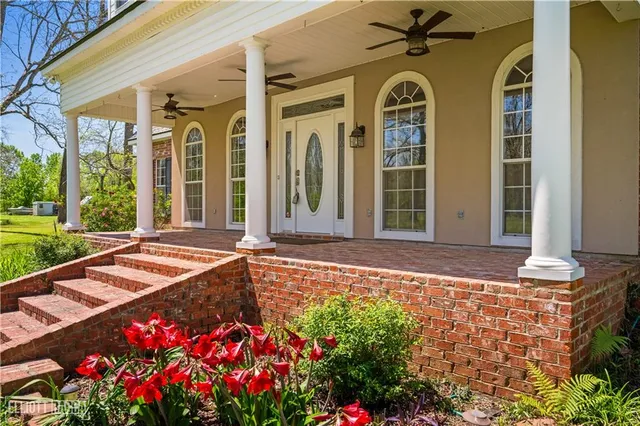 $675,000 | 1524 Palmer Chapel Road, Pineville, LA 71360