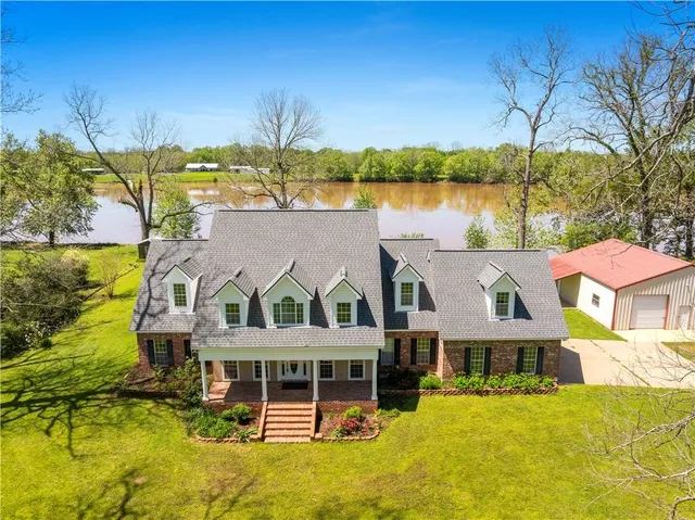 $675,000 | 1524 Palmer Chapel Road, Pineville, LA 71360