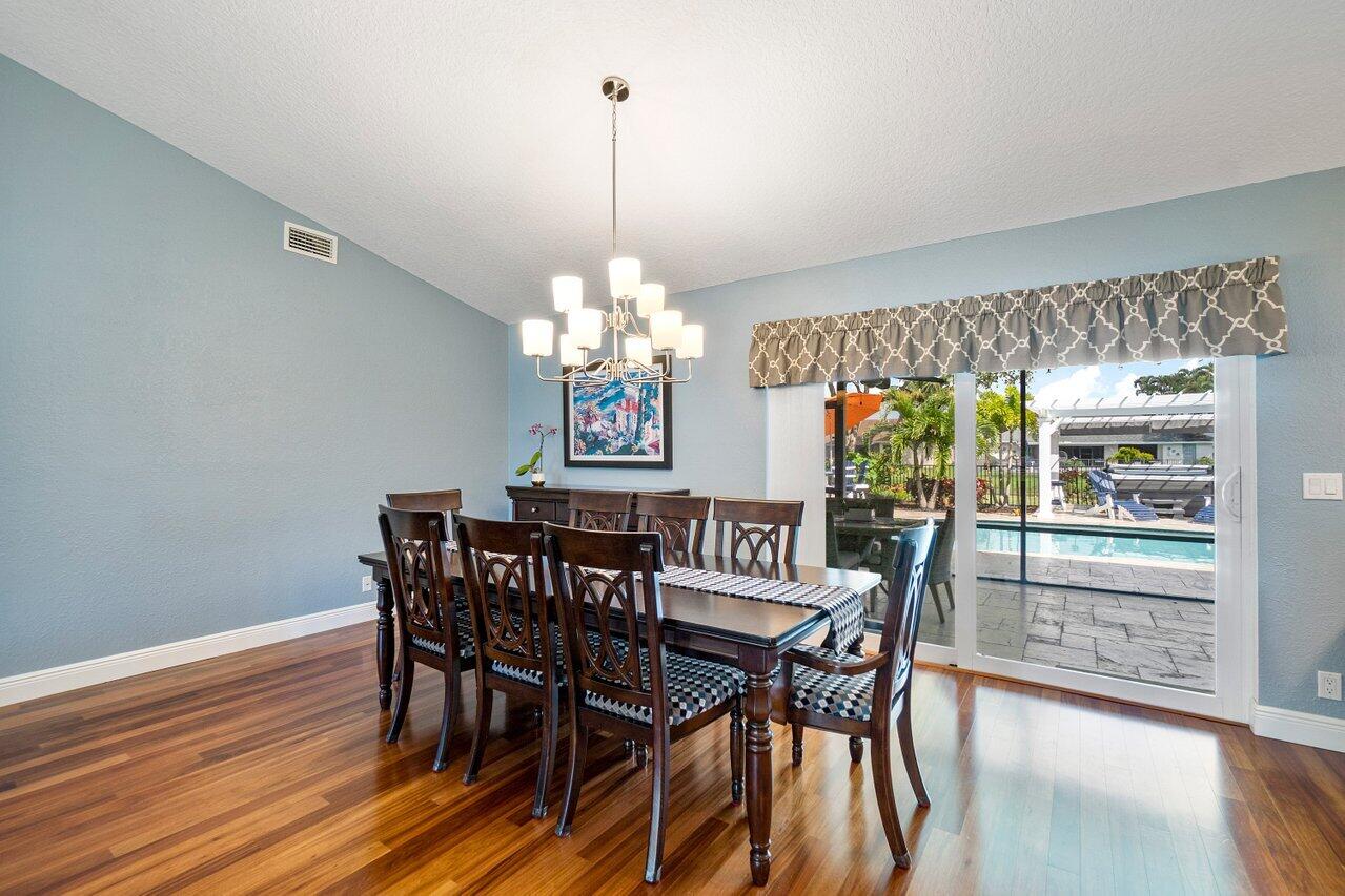 18298 102nd Way South Boca Raton, FL 33498 - Photo 11 of 59 Dining room