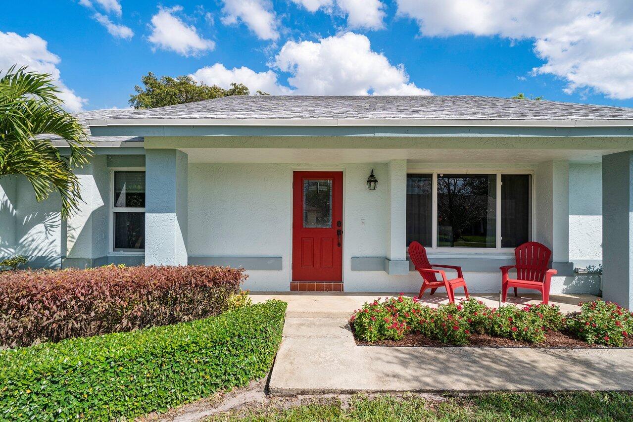 18298 102nd Way South Boca Raton, FL 33498 - Photo 2 of 59 Exterior front