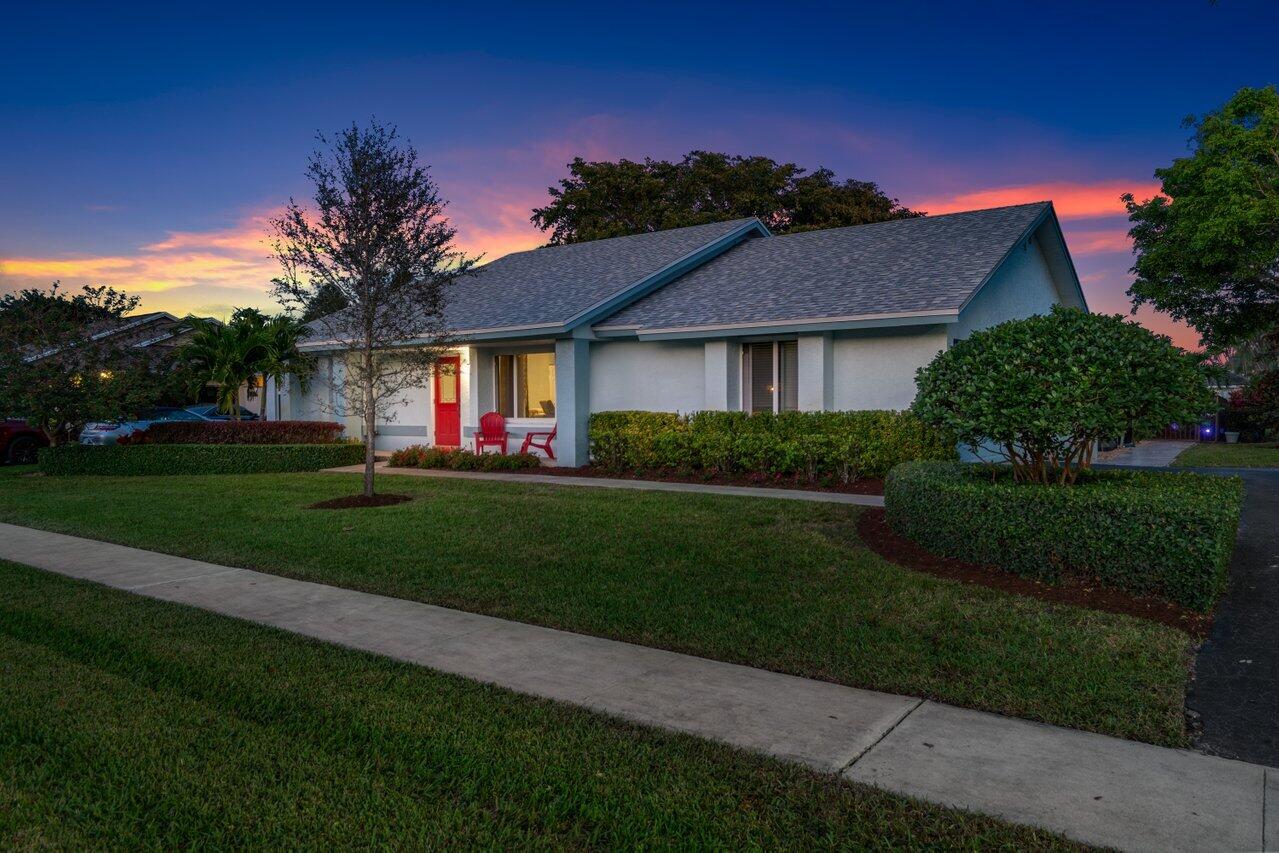 18298 102nd Way South Boca Raton, FL 33498 - Photo 43 of 59 Exterior front