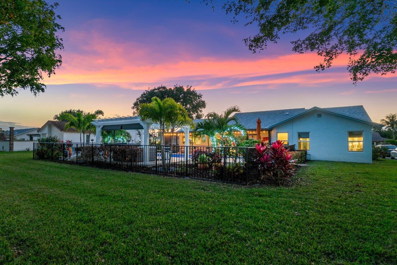 18298 102nd Way South Boca Raton, FL 33498 - Photo 54 of 59 Backyard