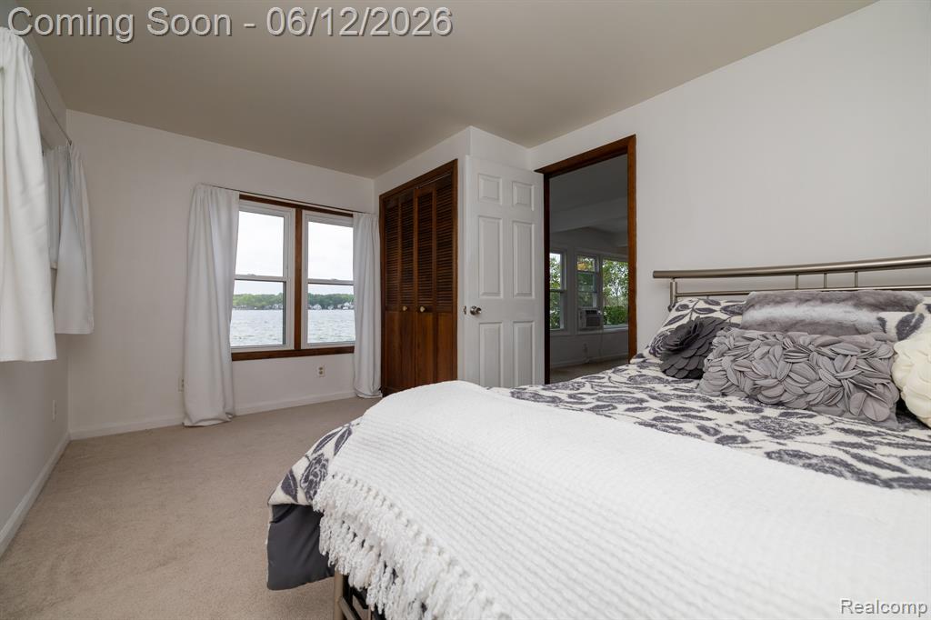 8691 Cooley Lake Road Commerce Township, MI 48382 - Photo 15 of 29