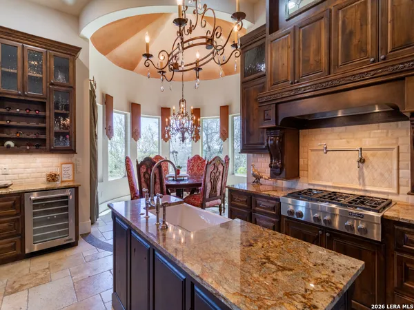 $999,999 | 426 Shepherd's Crook, Helotes, TX 78023