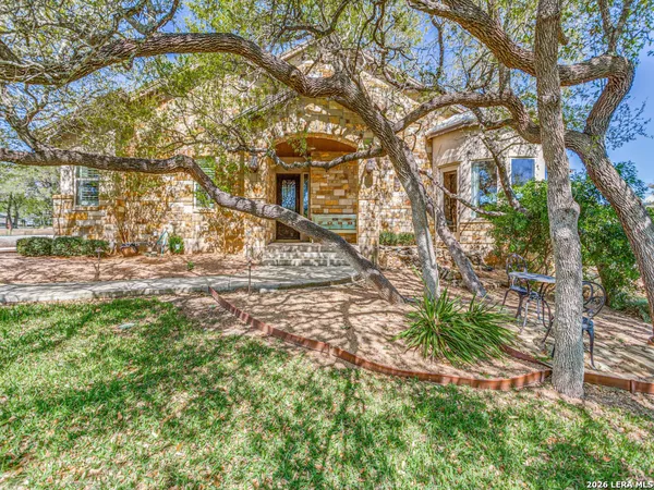 $999,999 | 426 Shepherd's Crook, Helotes, TX 78023