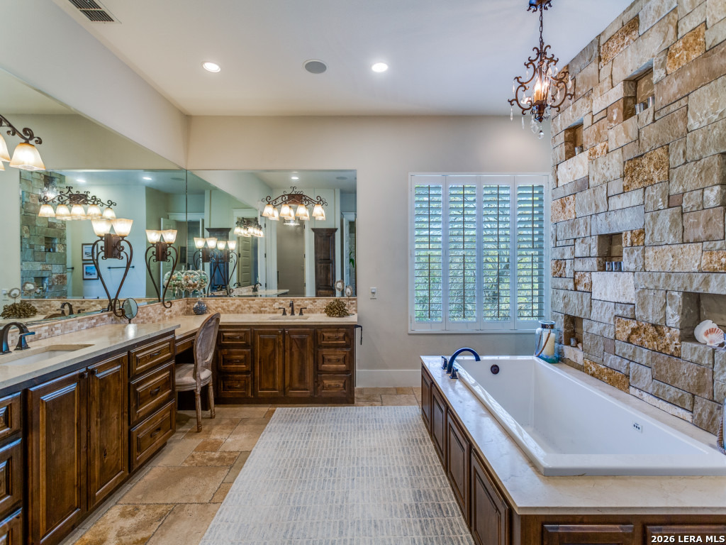 460 Shepherd's Crook Helotes, TX 78023 - Photo 21 of 38