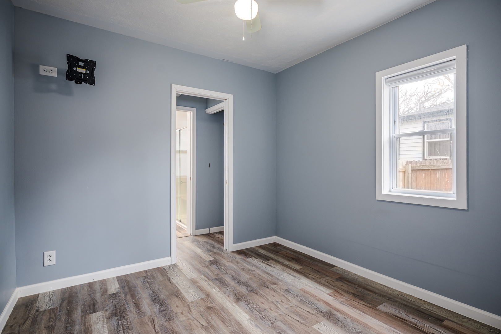 7607 Hickory Road Wonder Lake, IL 60097 - Photo 13 of 27