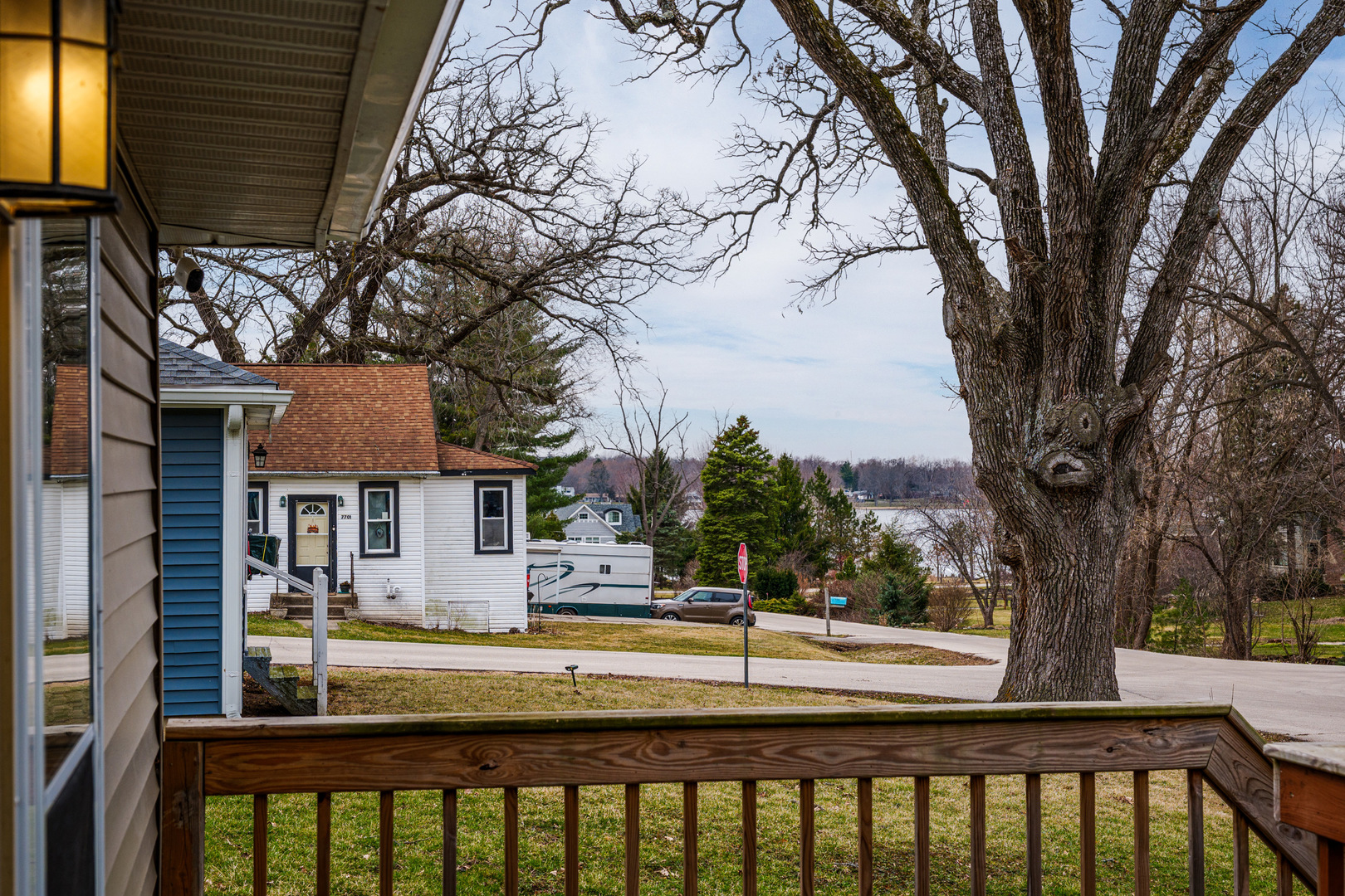 7607 Hickory Road Wonder Lake, IL 60097 - Photo 4 of 27