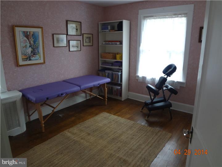 510 Kathmere Road Havertown, PA 19083 - Photo 7 of 9