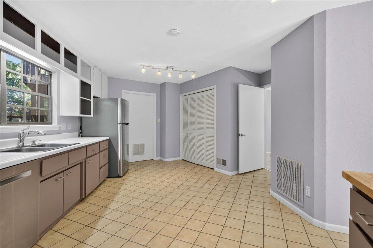 2130 Atchena Nene Tallahassee, FL 32301 - Photo 38 of 62