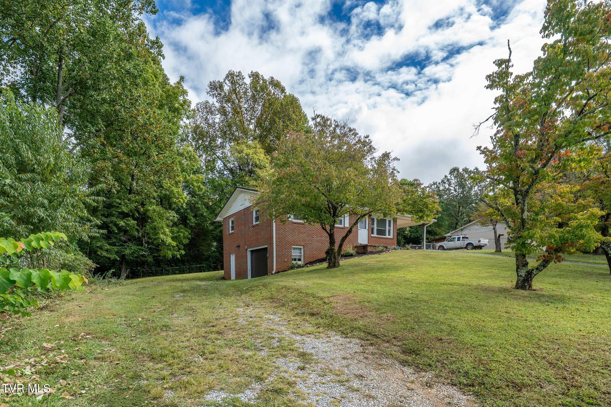 112 Evergreen Road, Unit 30 Jonesborough, TN 37659 - Photo 27 of 44 112 Evergreen Road (1 of 44)