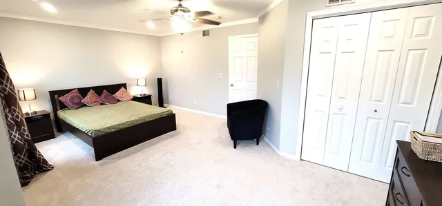 $2,400 | 10520 Wakefield Lane, Huntley, IL 60142