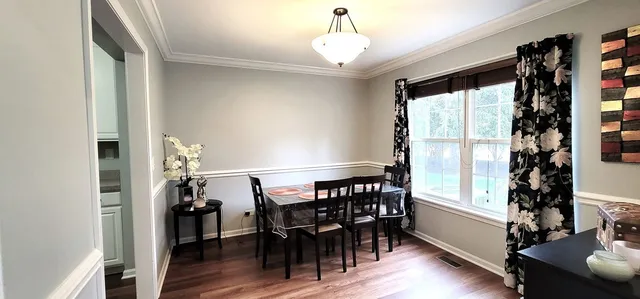 $2,400 | 10520 Wakefield Lane, Huntley, IL 60142