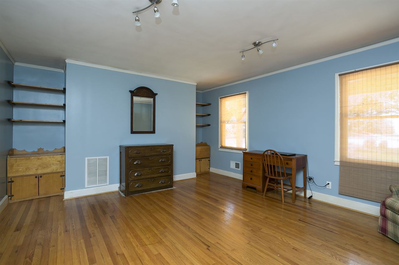 115 Blue Ridge Drive Greer, SC 29651 - Photo 8 of 25