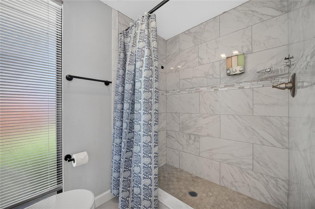 3135 Nocturne Road Venice, FL 34293 - Photo 19 of 42 Gallery Image 19