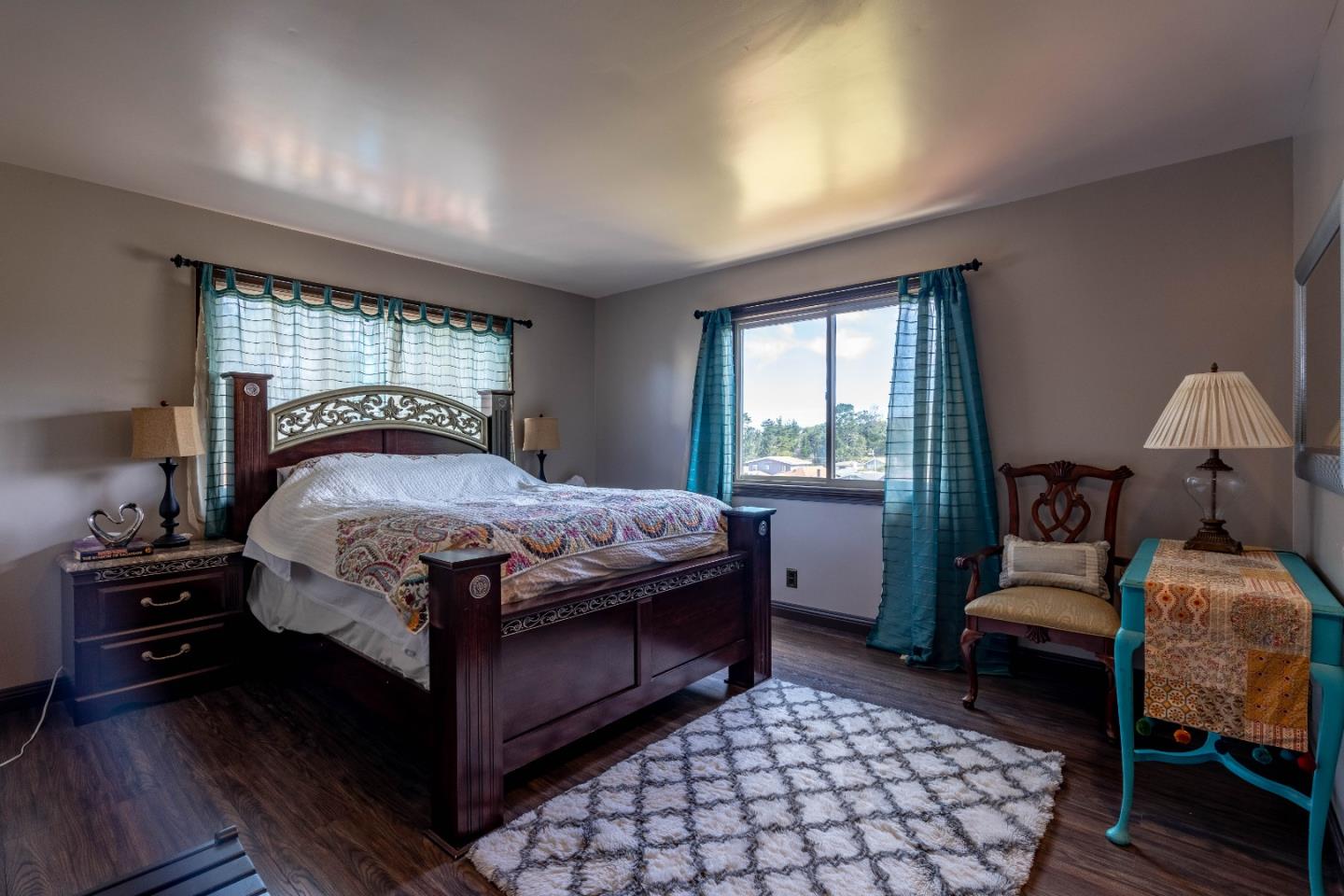 348 Heathcliff Drive Pacifica, CA 94044 - Photo 12 of 37