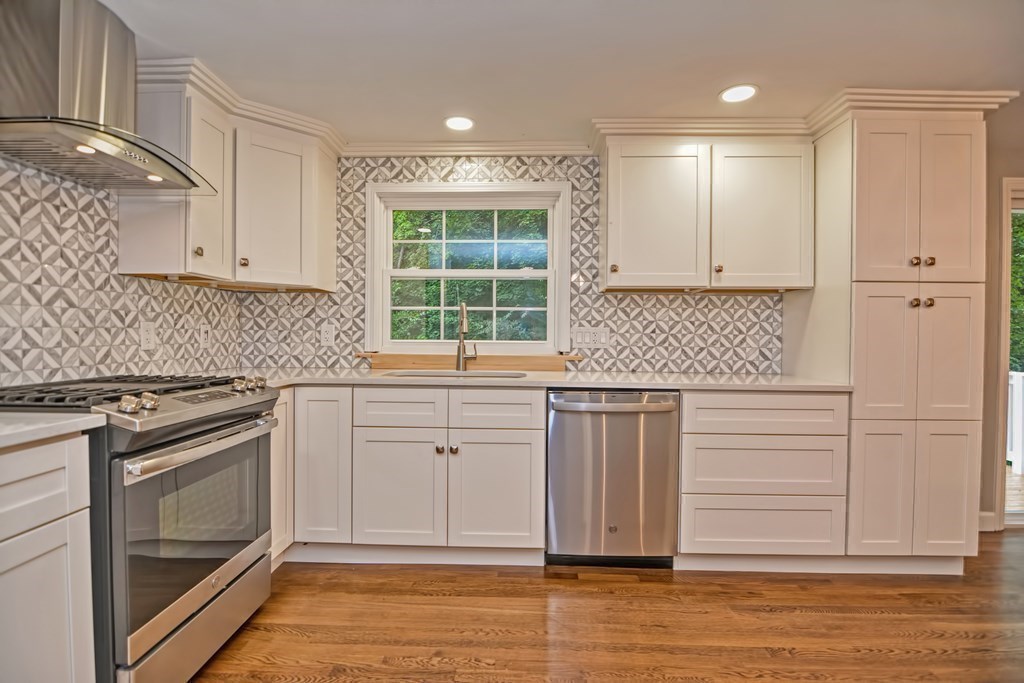 3 Birch Road Westborough, MA 01581 - Photo 8 of 39 Gallery Image 8