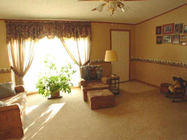 12053 Kuhn Road Mooreland, IN 47360 - Photo 6 of 9 Gallery Image 6