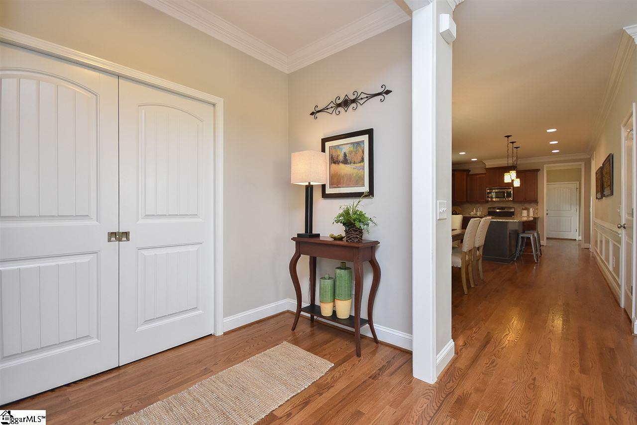 24 Shadwell Street Greenville, SC 29607 - Photo 5 of 33 Gallery Image 5