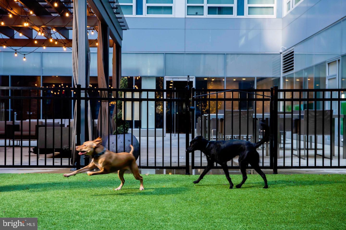 1900-20 Arch Street, Unit 106 Philadelphia, PA 19103 - Photo 18 of 28