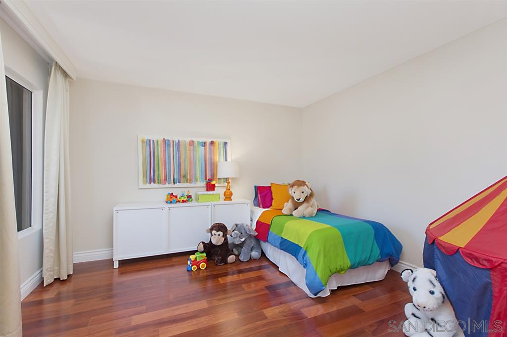 1474 Caminito Solidago La Jolla, CA 92037 - Photo 19 of 25