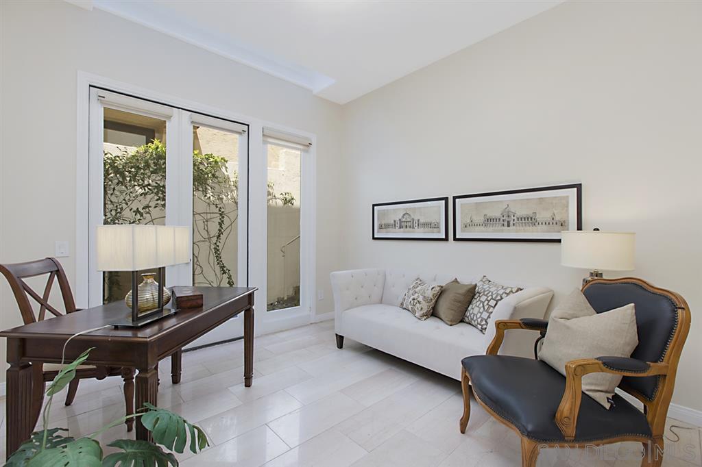 1474 Caminito Solidago La Jolla, CA 92037 - Photo 5 of 25