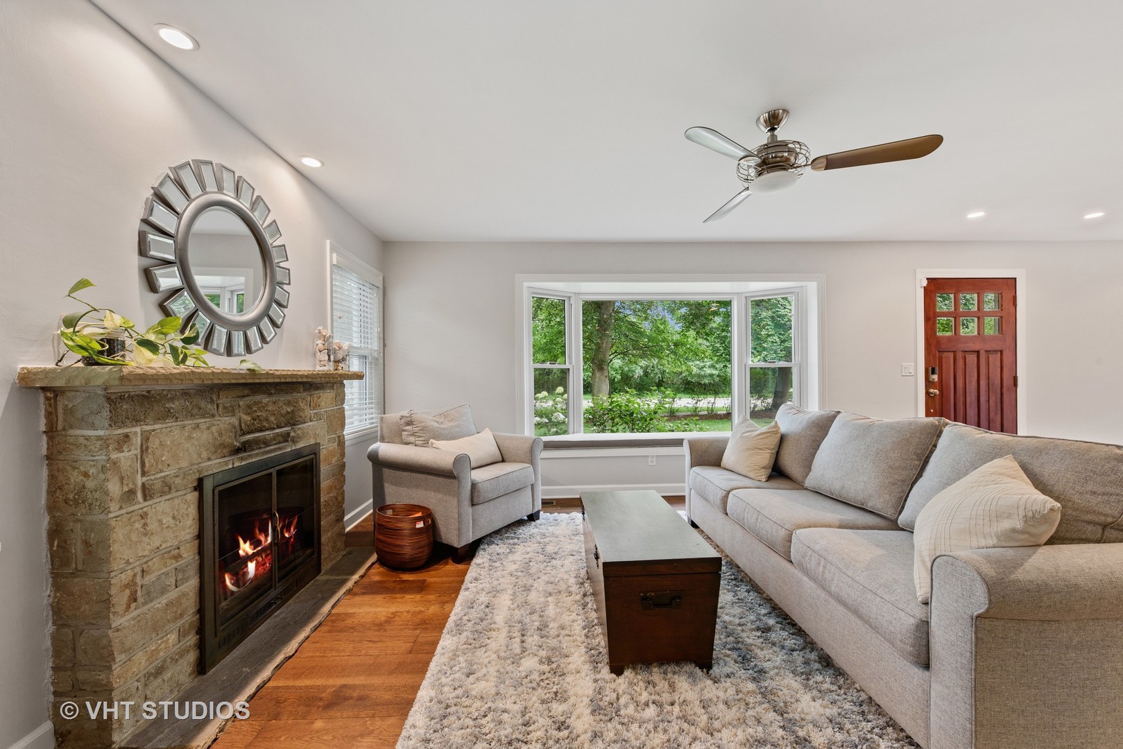 505 North Happ Road Northfield, IL 60093 - Photo 3 of 27