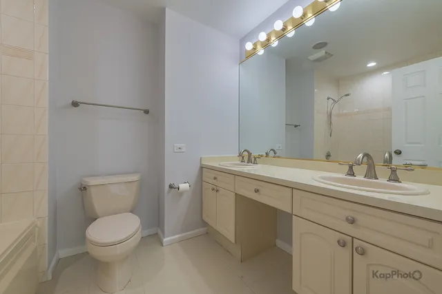 $615,000 | 1351 South Clark Street, Chicago, IL 60605