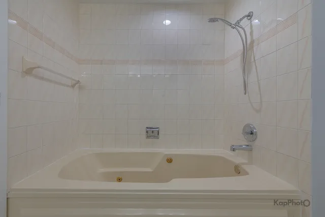 $615,000 | 1351 South Clark Street, Chicago, IL 60605