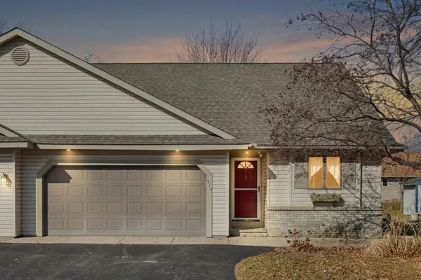 $329,000 | 915 Lucille Court, River Falls, WI 54022