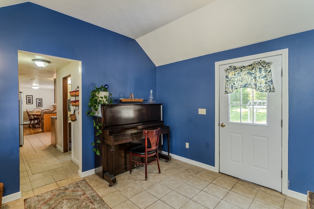 446 Wheelwright Road Barre, MA 01005 - Photo 25 of 36